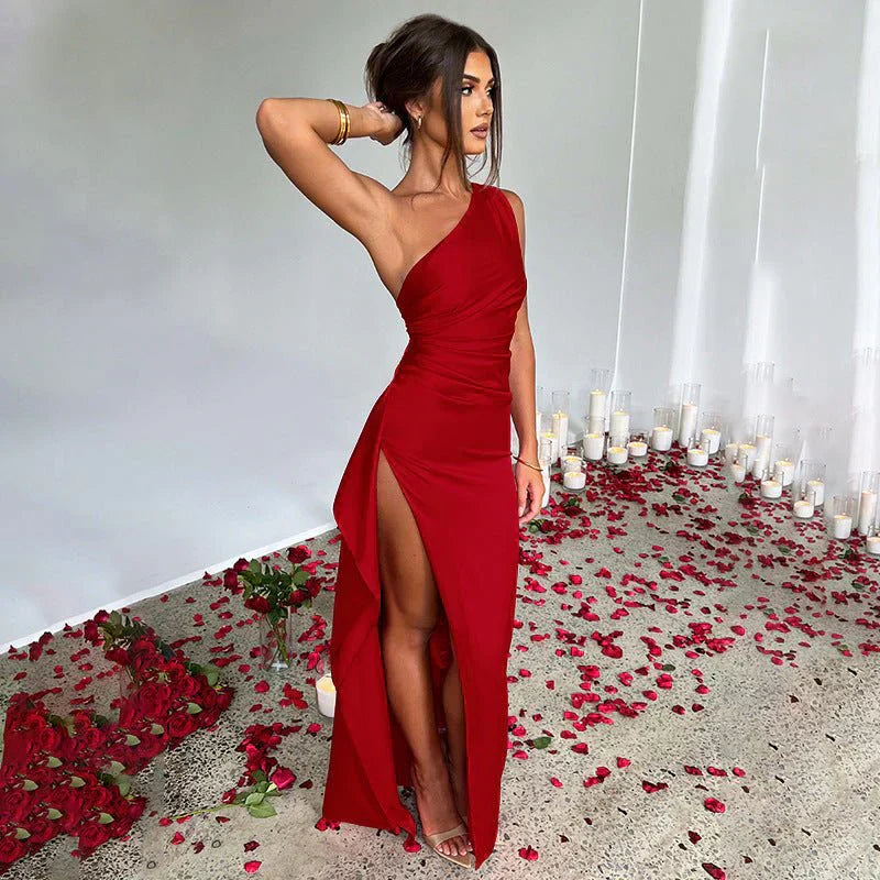 Raquel Elegant Maxi Dress