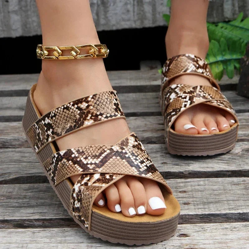 Dana Sandals