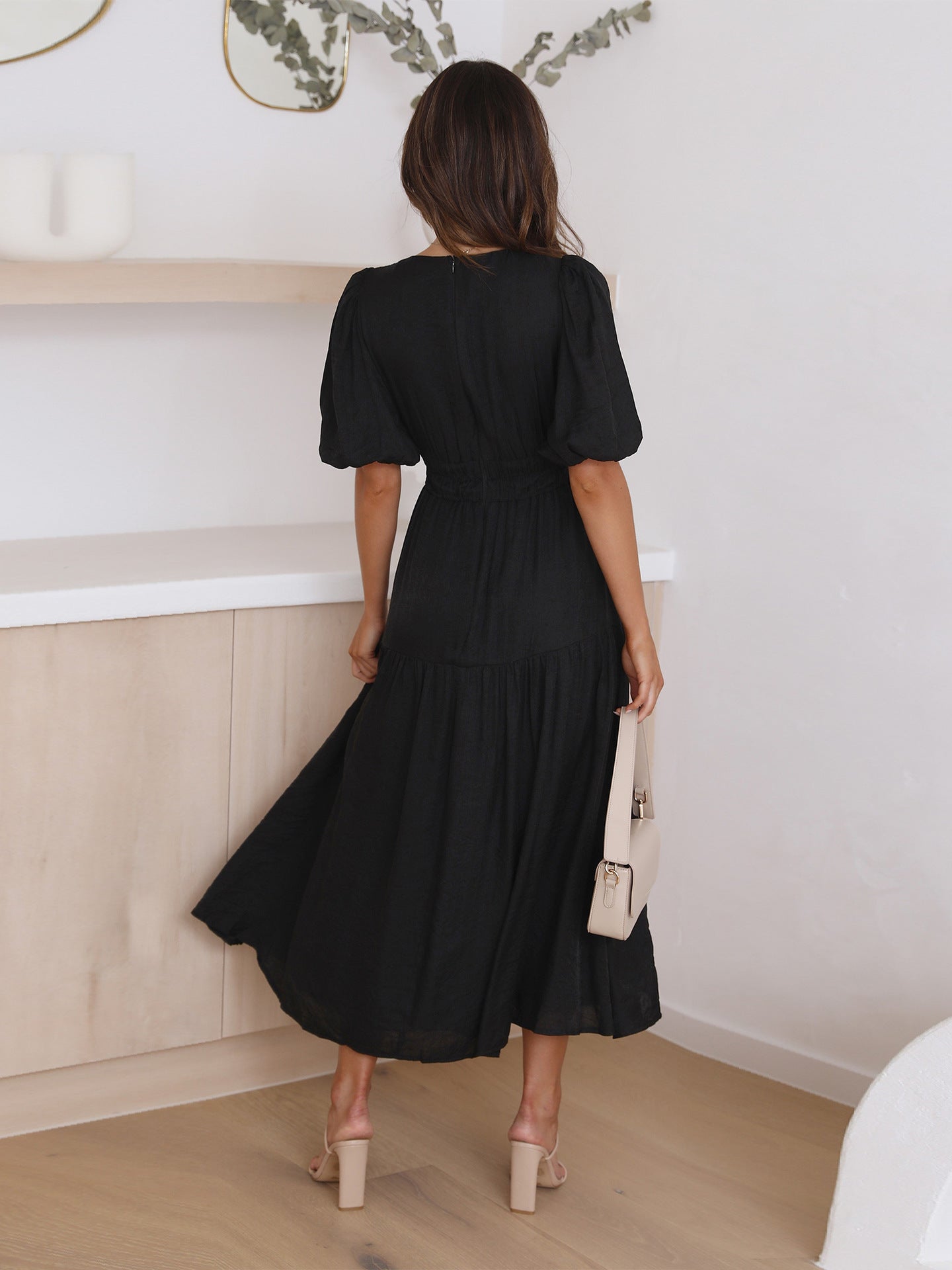 Amber Dress With Puff Sleeves