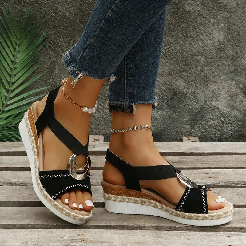 Elvira Sandals